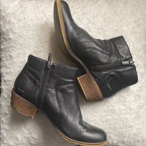 Lucky Brand black leather ankle boots, size 7